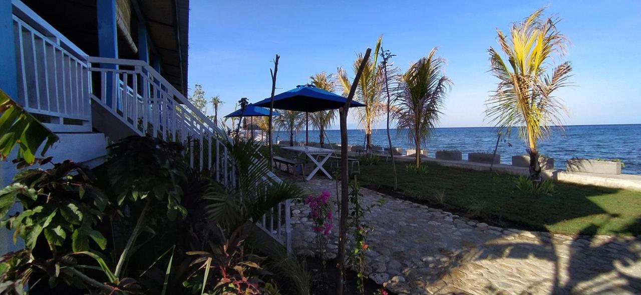 Moyo Island Resort Exterior foto