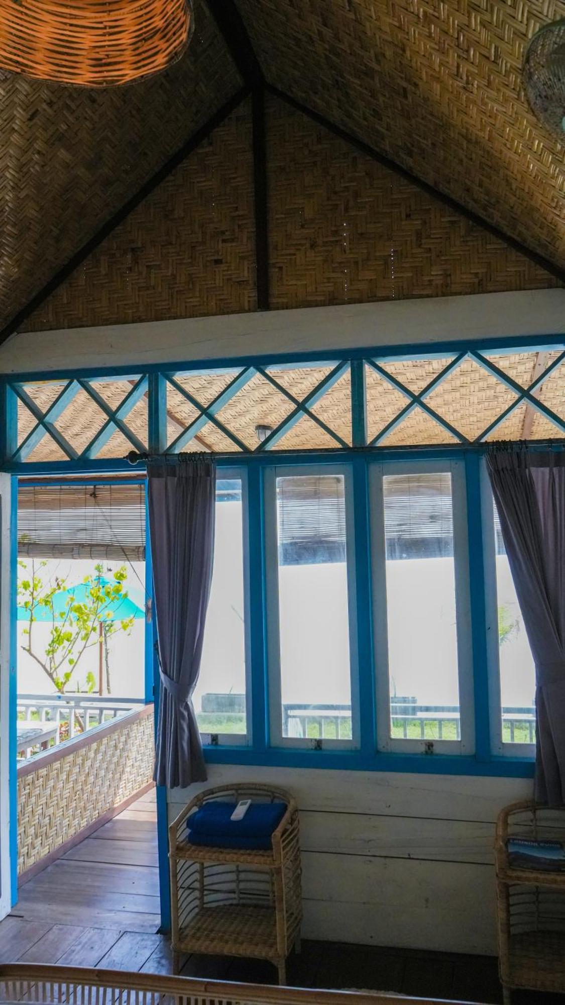 Moyo Island Resort Exterior foto
