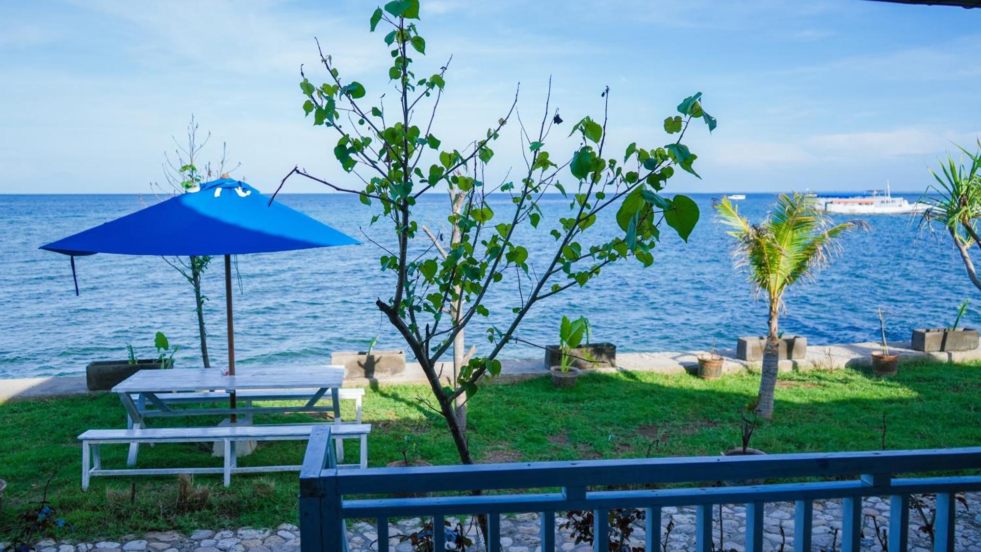 Moyo Island Resort Quarto foto