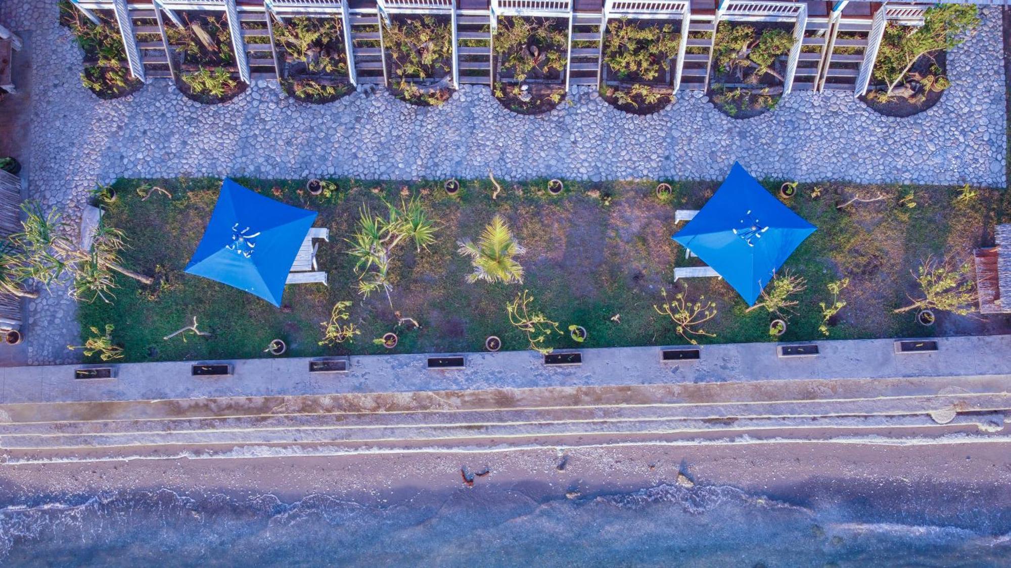 Moyo Island Resort Exterior foto