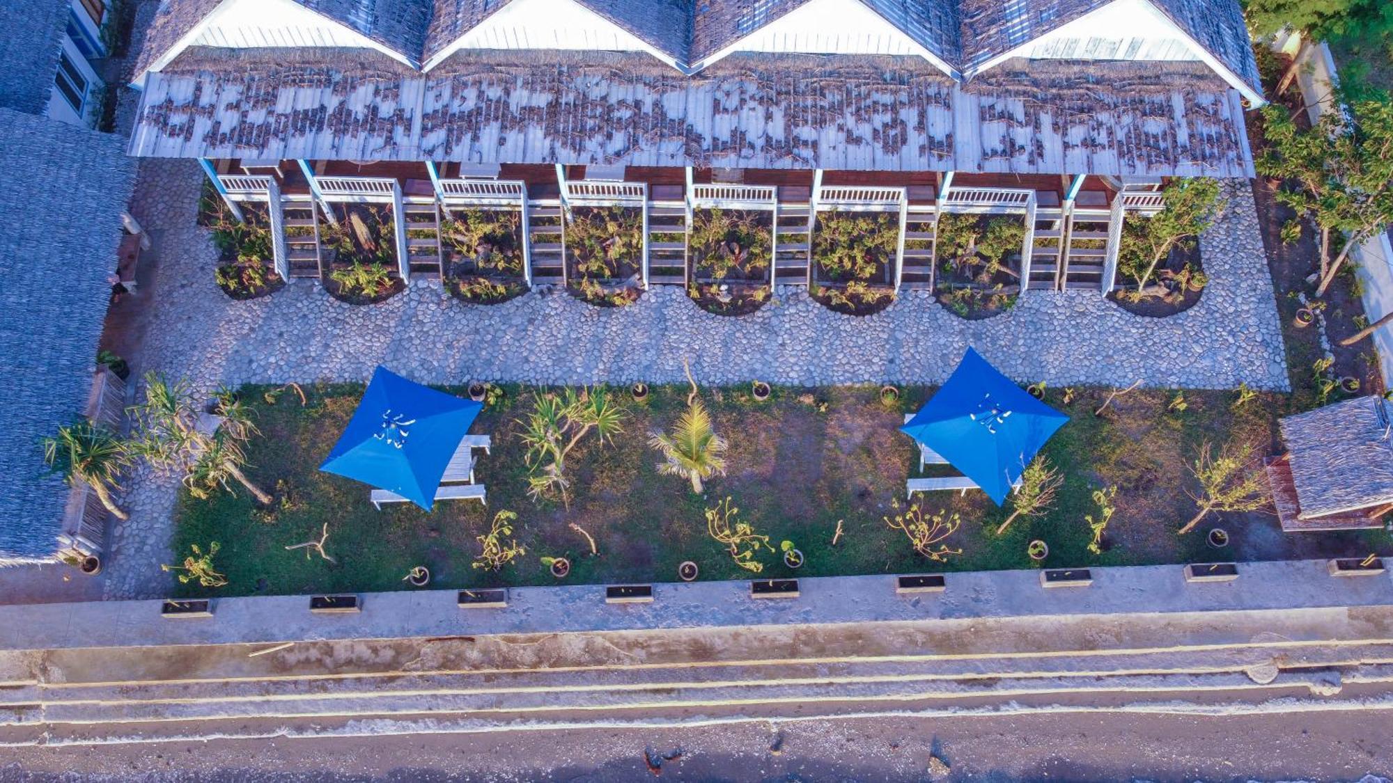 Moyo Island Resort Exterior foto